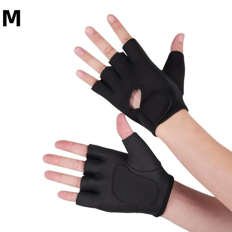 Fitness Gloves with Half Finger Design for Weightlifting and Dumbbell Training Ideal for Gym Use
