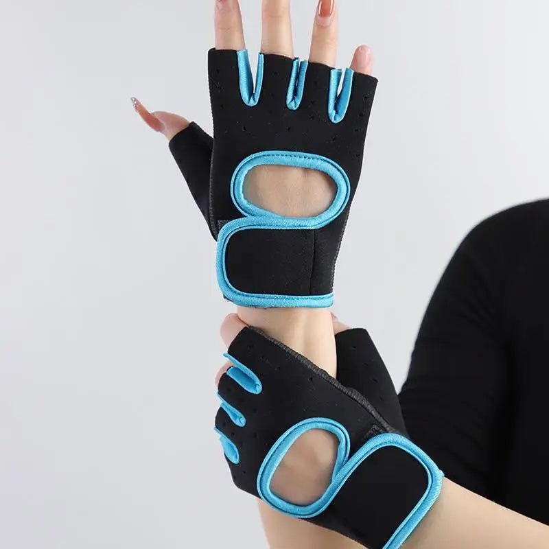 Fitness Gloves with Half Finger Design for Weightlifting and Dumbbell Training Ideal for Gym Use