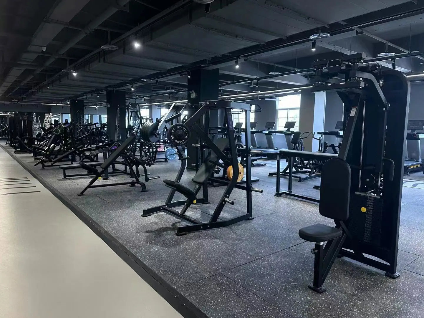 Real-Time Feedback Digital Strength Machines Touchscreen Operation Smart Fitness Equipment for  Rehabilitation Center